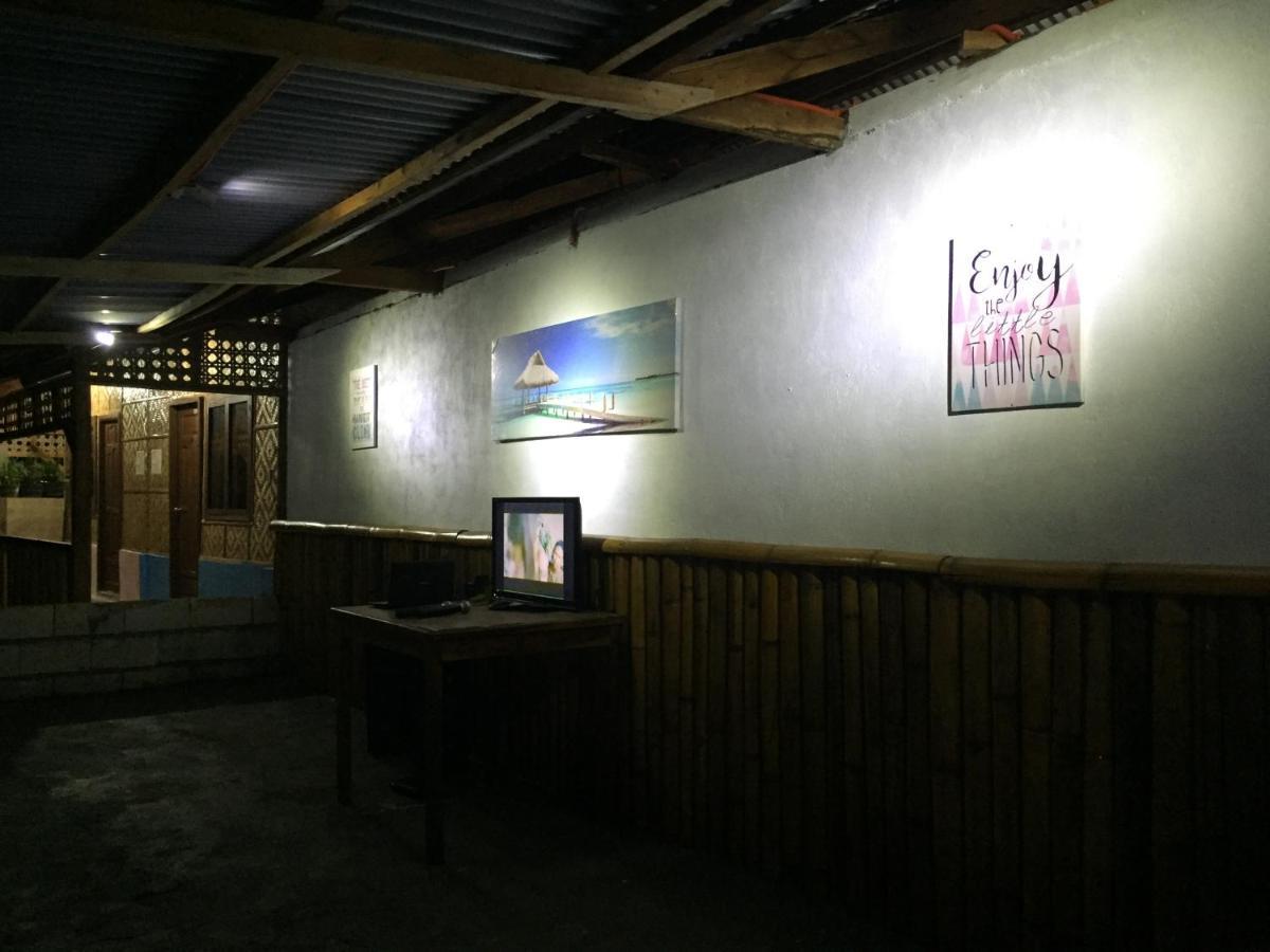 Bohemian Bohol Hostel Panglao Exteriör bild